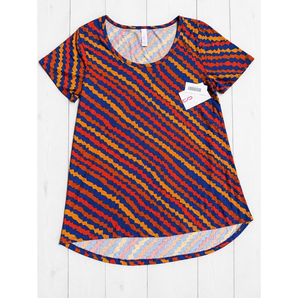 LuLaRoe Classic T Short Sleeve ZigZag Chevron Geometric Print Tee Small NWT 4396